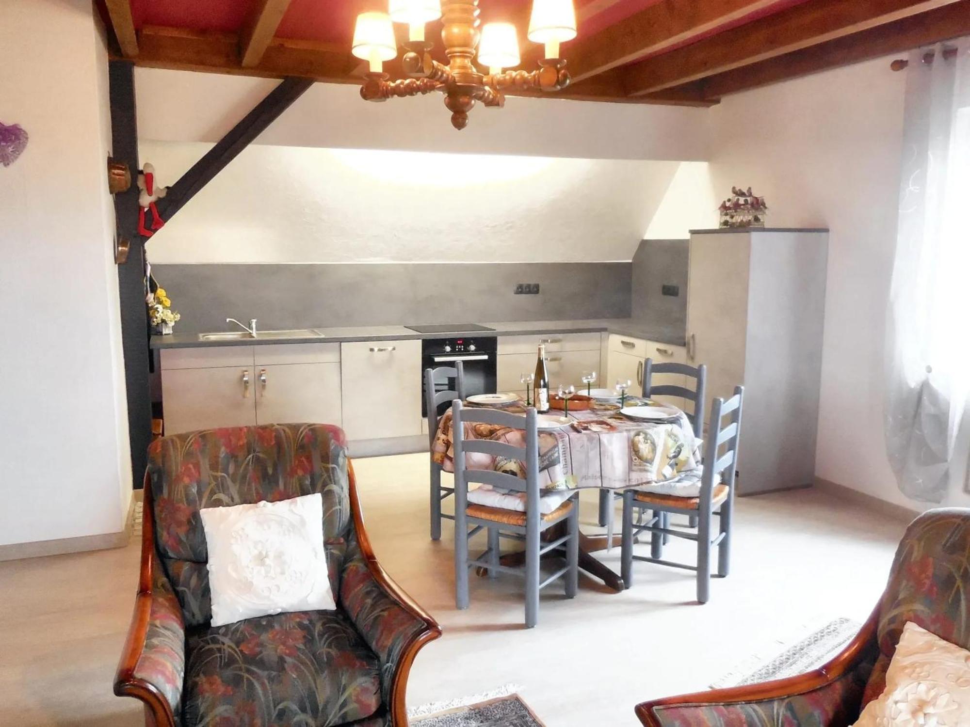 Appartement Charmant A Hochfelden 100 M² Et Parking Gratuit Gottesheim Ngoại thất bức ảnh